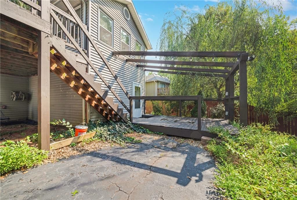 1000 SW Lakeview Boulevard — photo 41