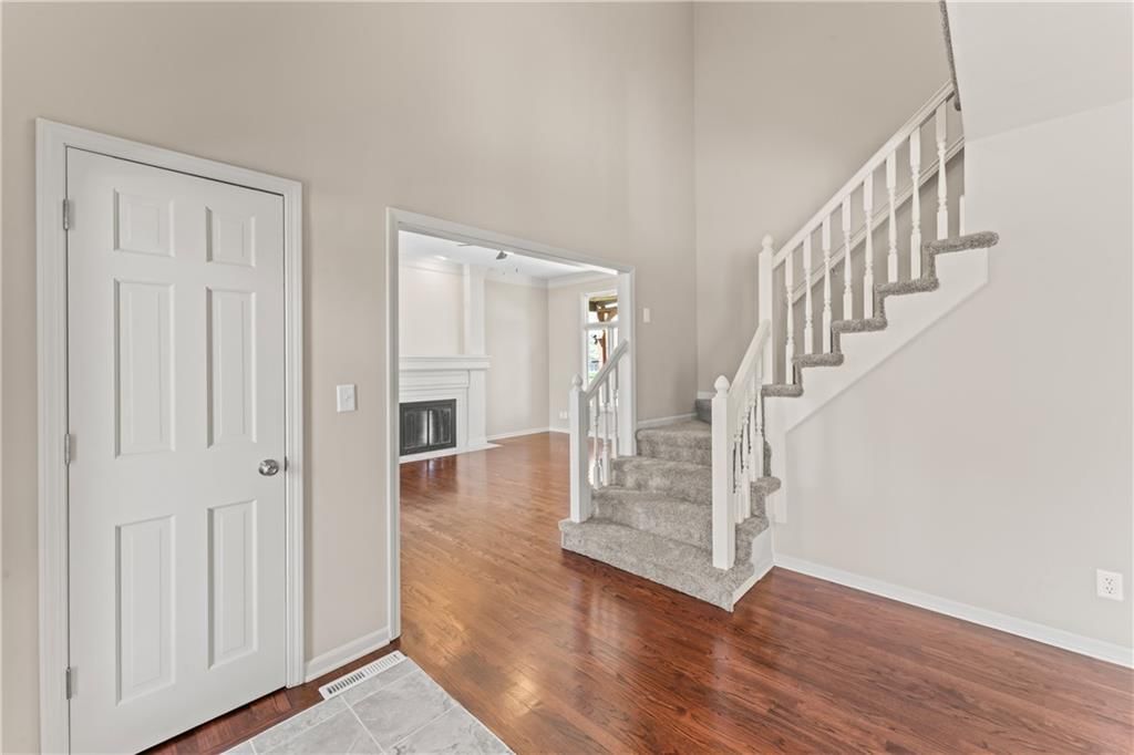 1010 SW Cross Creek Drive — photo 5