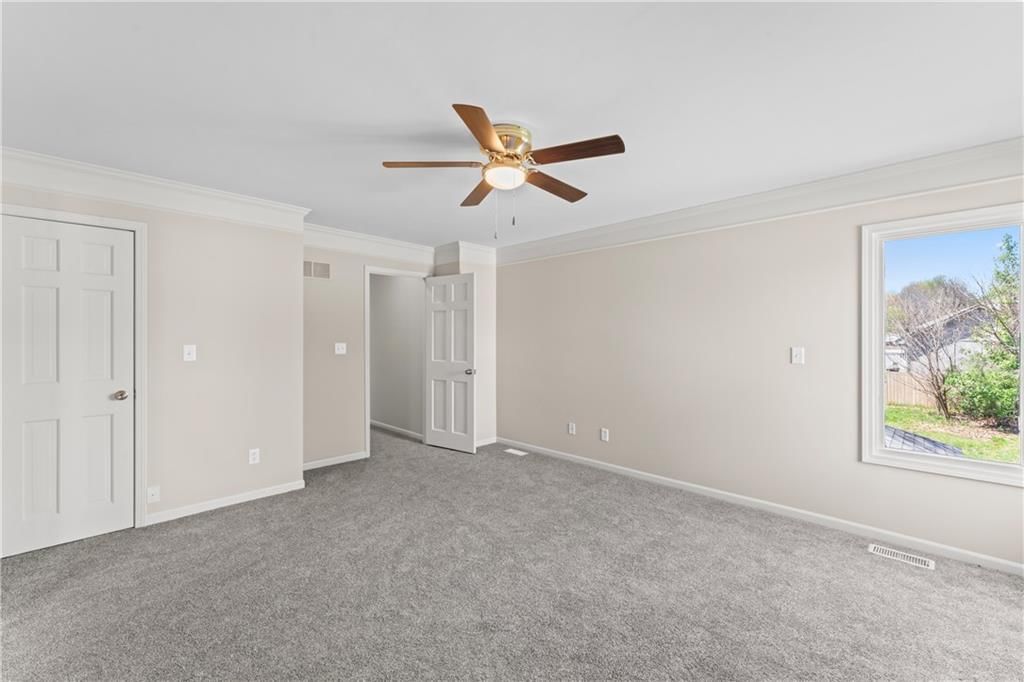 1010 SW Cross Creek Drive — photo 15