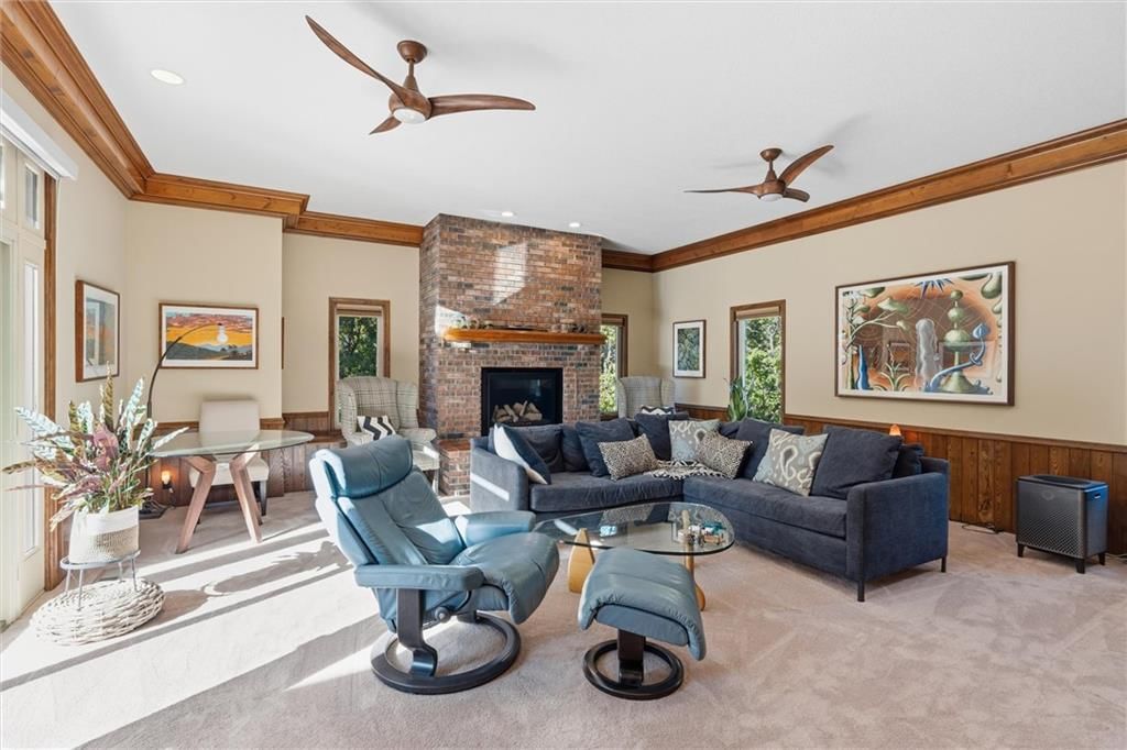 308 NW Briarcliff Circle — photo 7