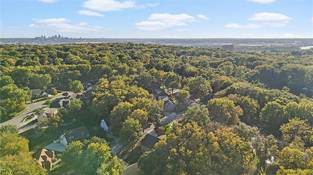 308 NW Briarcliff Circle — photo 42