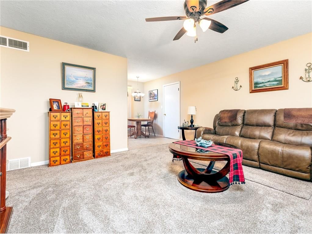 3232 S Queen Ridge Drive — photo 7