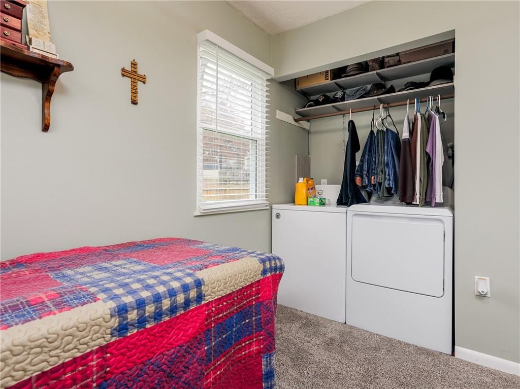 3232 S Queen Ridge Drive — photo 12