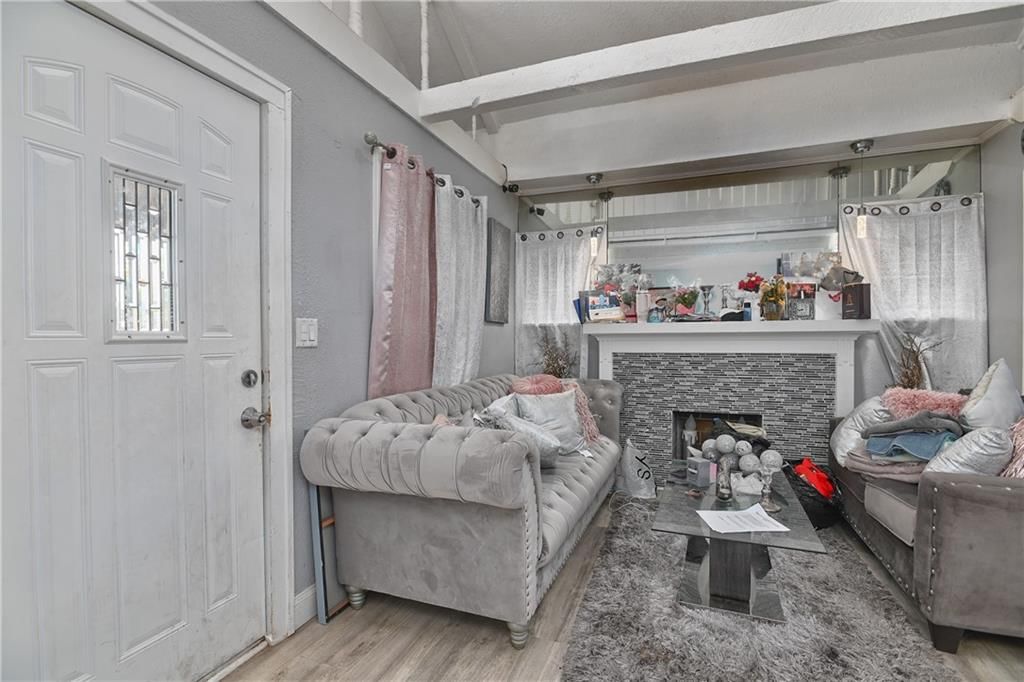 4216 college Avenue — photo 4