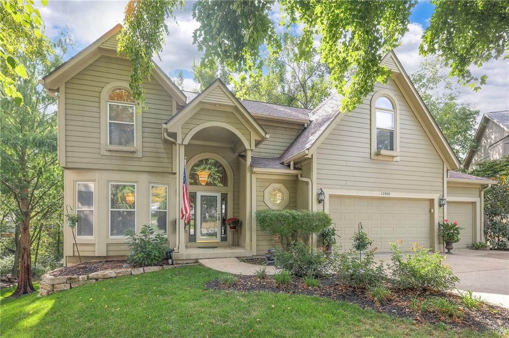 13903 W 71st Place — photo 1