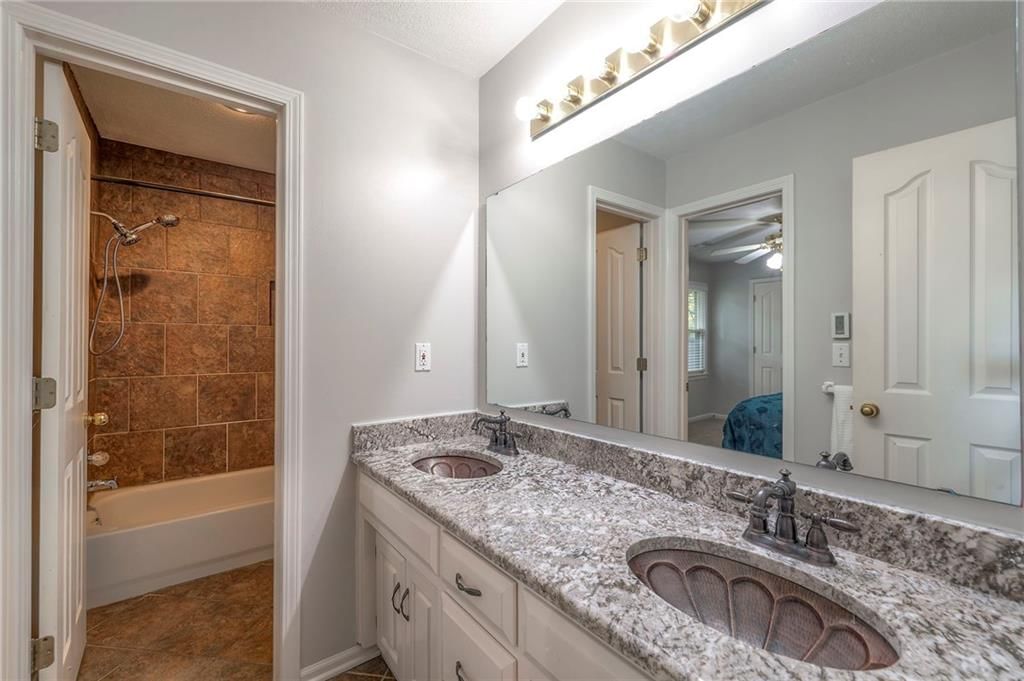 13903 W 71st Place — photo 32