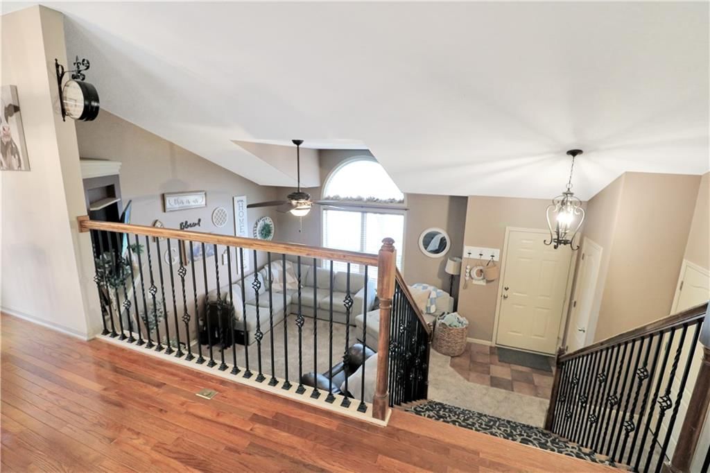 11512 E 207th Street — photo 33