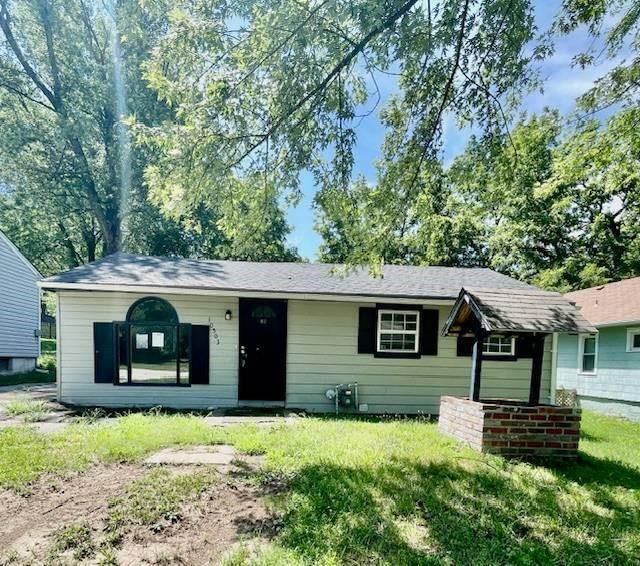 10503 E SCARRITT Avenue, Sugar Creek, MO