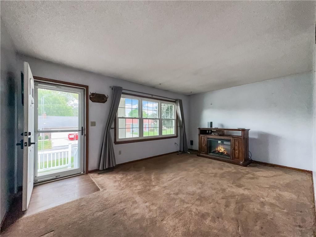 512 Country Club Road — photo 4