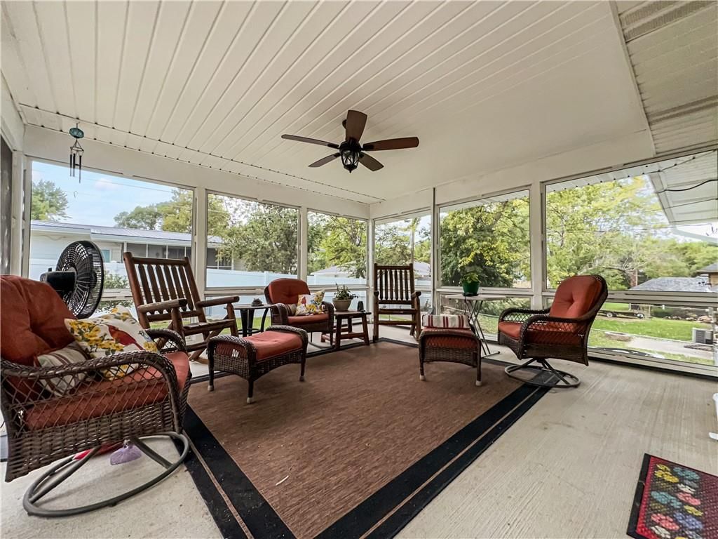 512 Country Club Road — photo 12