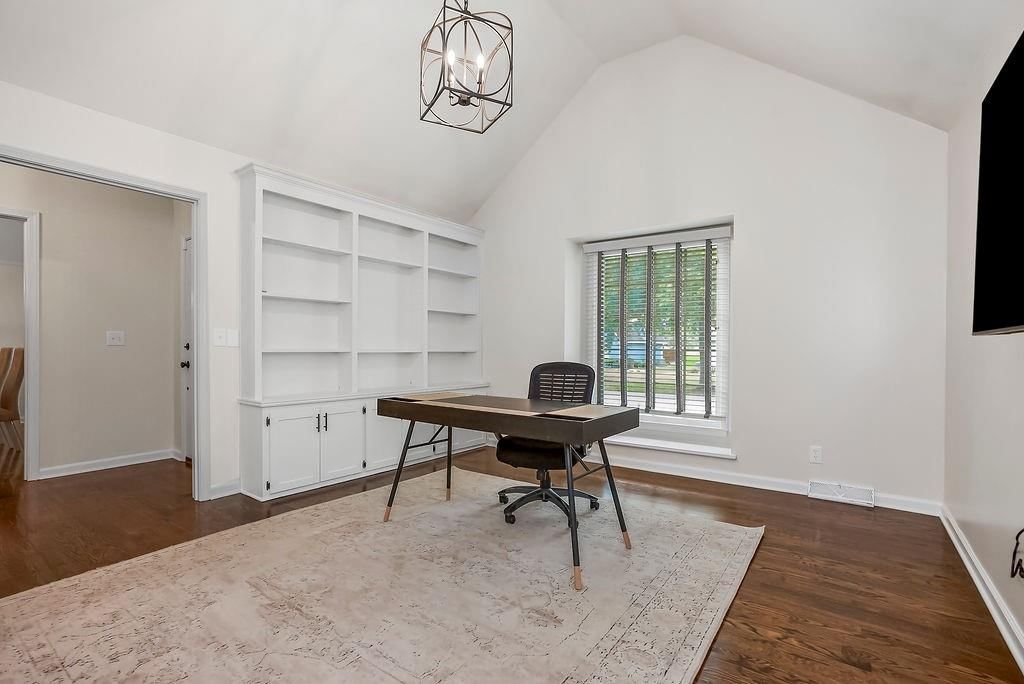 12851 Pembroke Circle — photo 4