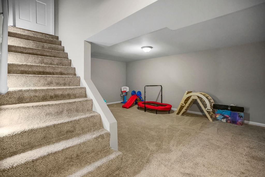 12851 Pembroke Circle — photo 23