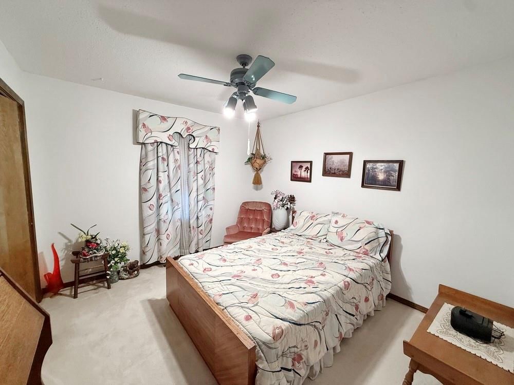 1006 White Oak Drive — photo 23