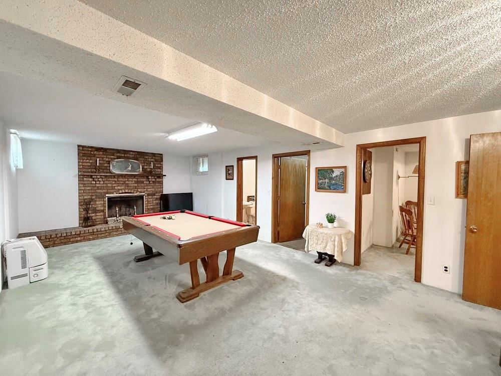 1006 White Oak Drive — photo 32