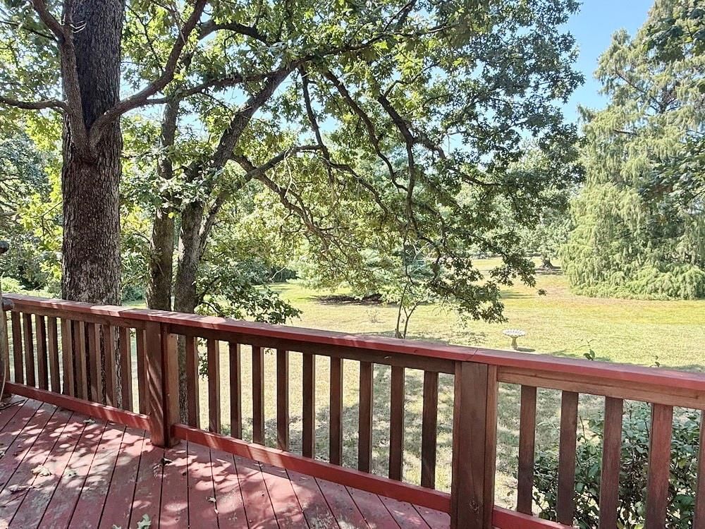 1006 White Oak Drive — photo 39