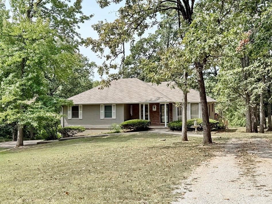 1006 White Oak Drive — photo 45
