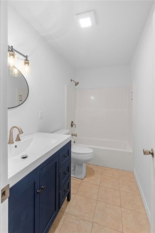 Photo 15 of 25 - 204 E 8th Street