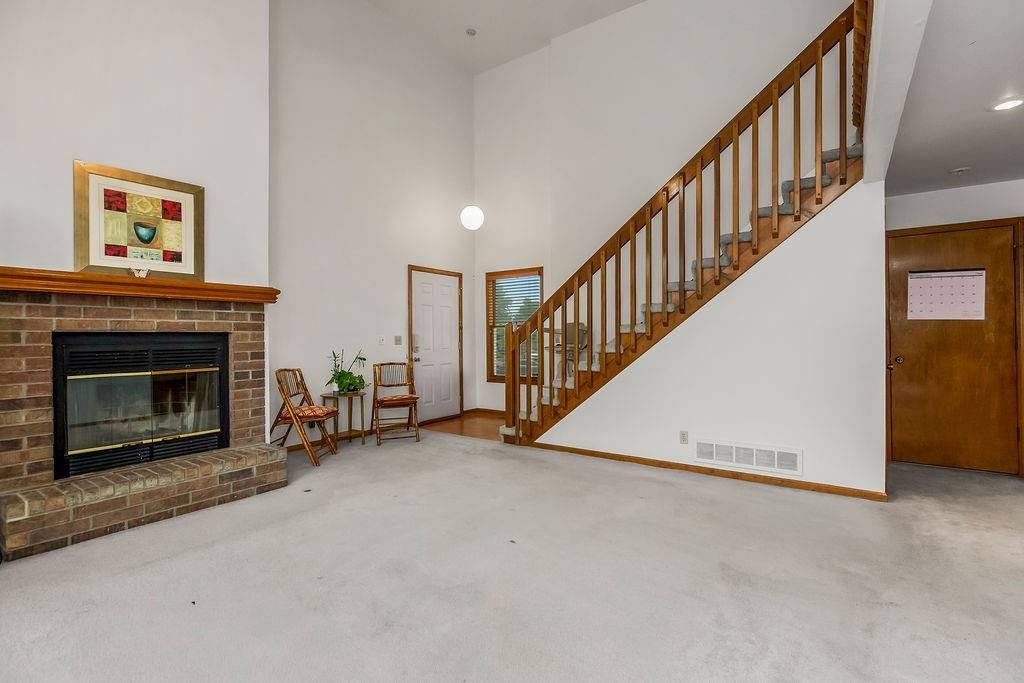 15530 Marty Street — photo 3