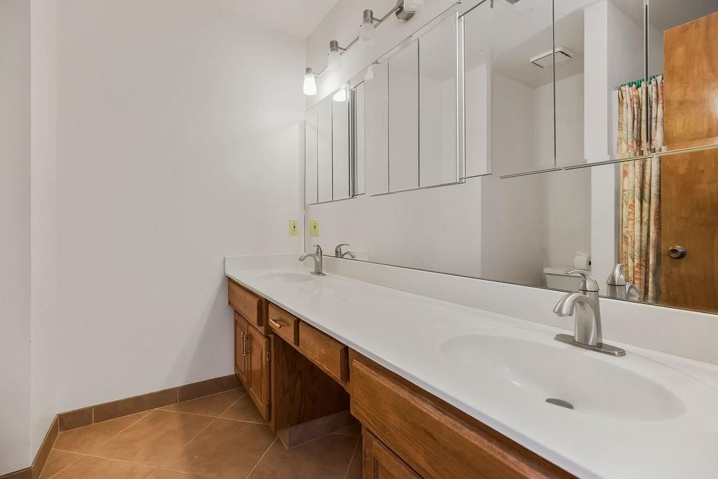 15530 Marty Street — photo 18