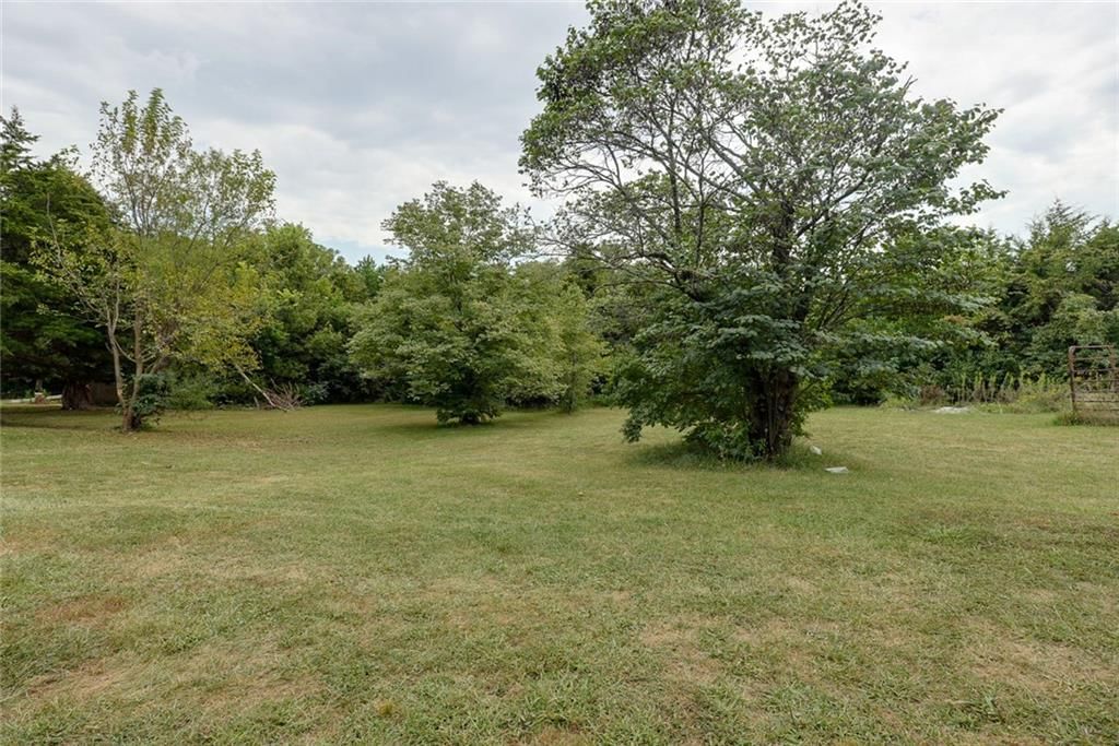 1888 NW 200th Road — photo 36