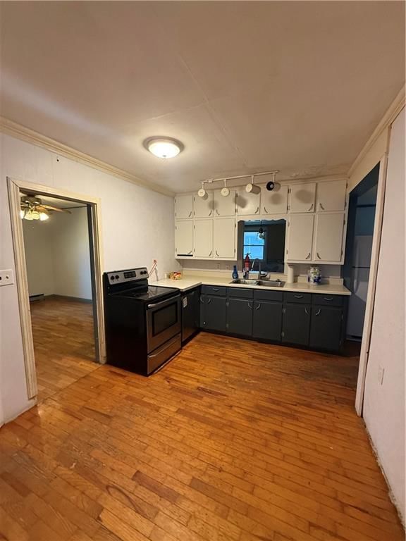 210 E Walnut Street — photo 4
