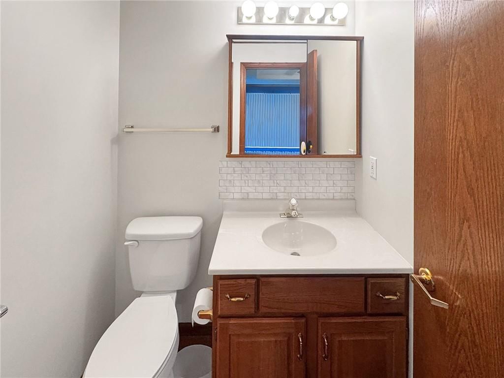 100 W 12th Street — photo 23