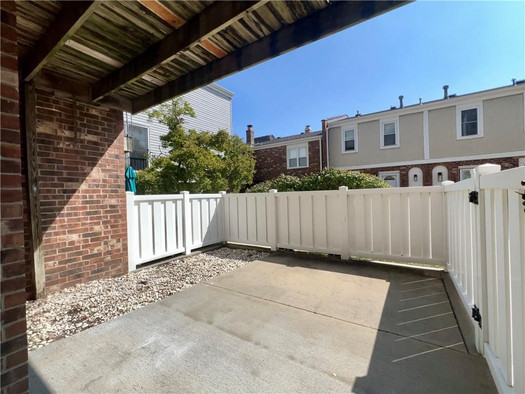 10120 W 96th Street — photo 15