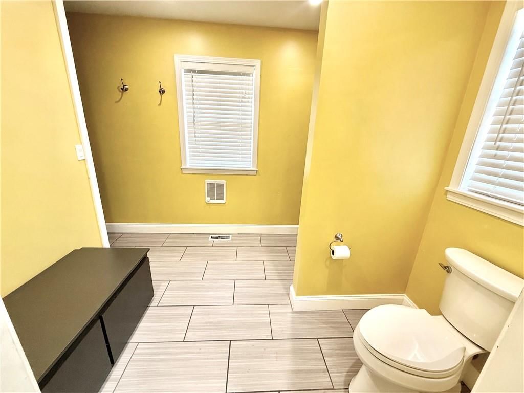 27119 Southridge Drive — photo 32