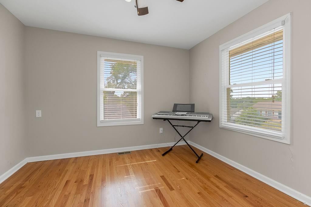 10701 Indiana Avenue — photo 15