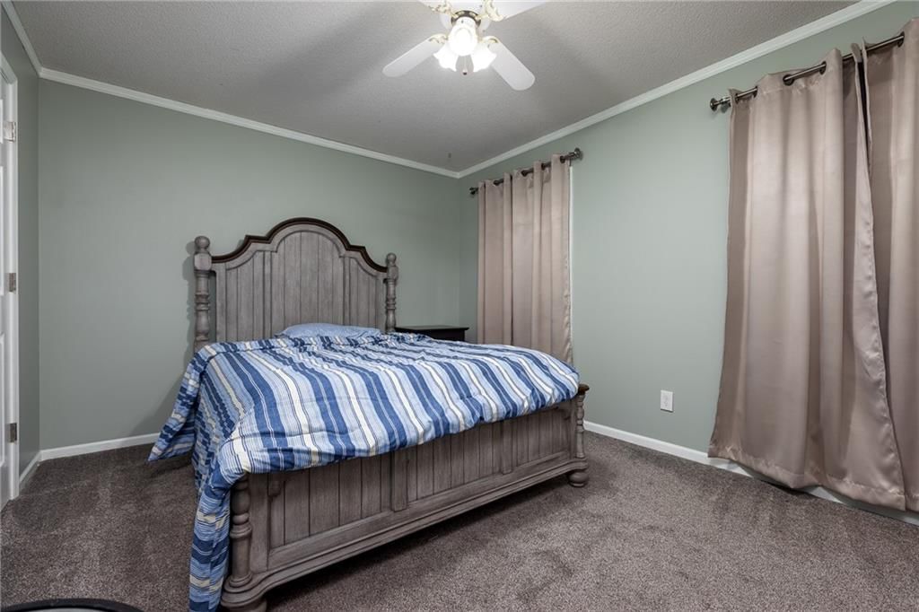 1327 Easton Court — photo 30