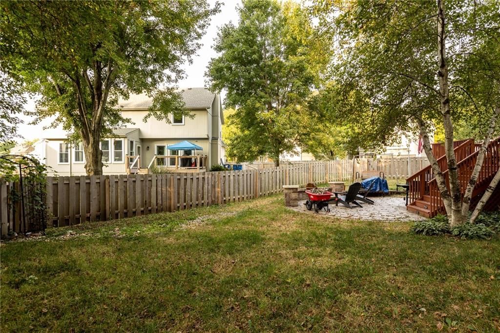 1327 Easton Court — photo 55