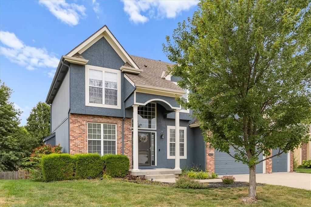 977 Wellington Way — photo 40
