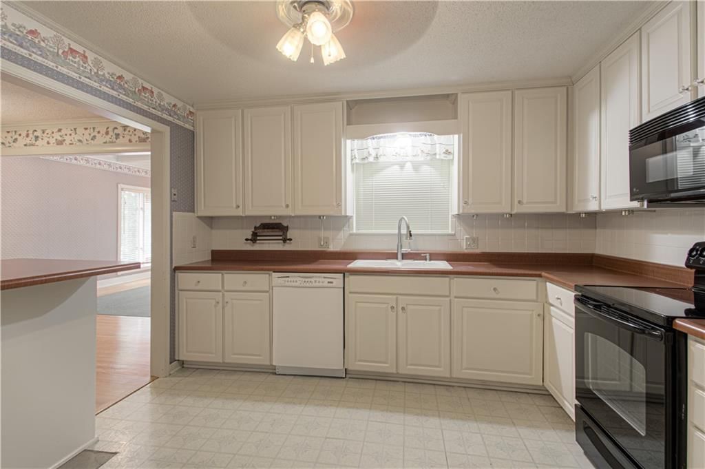 18205 E 24 Terrace S — photo 13