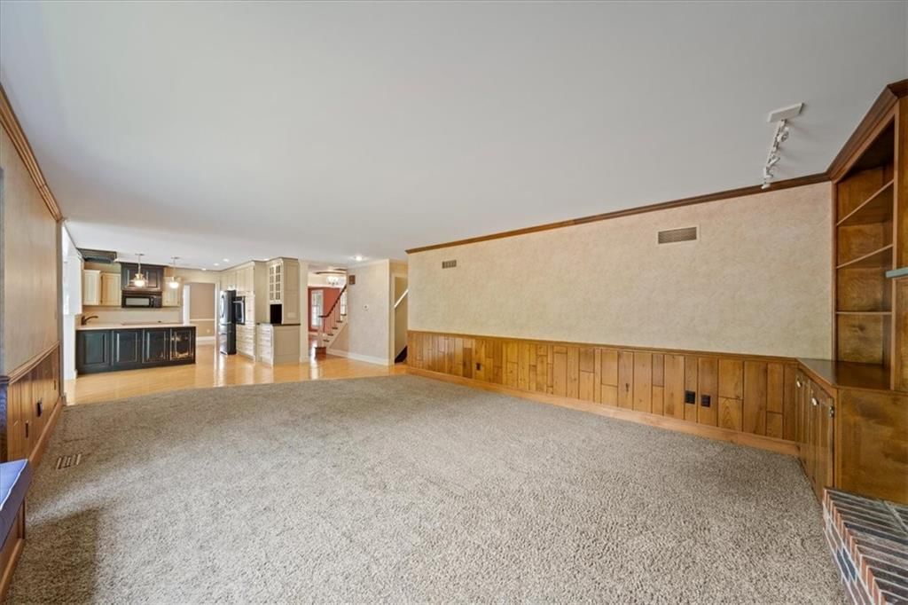 16687 Lamar Avenue — photo 9
