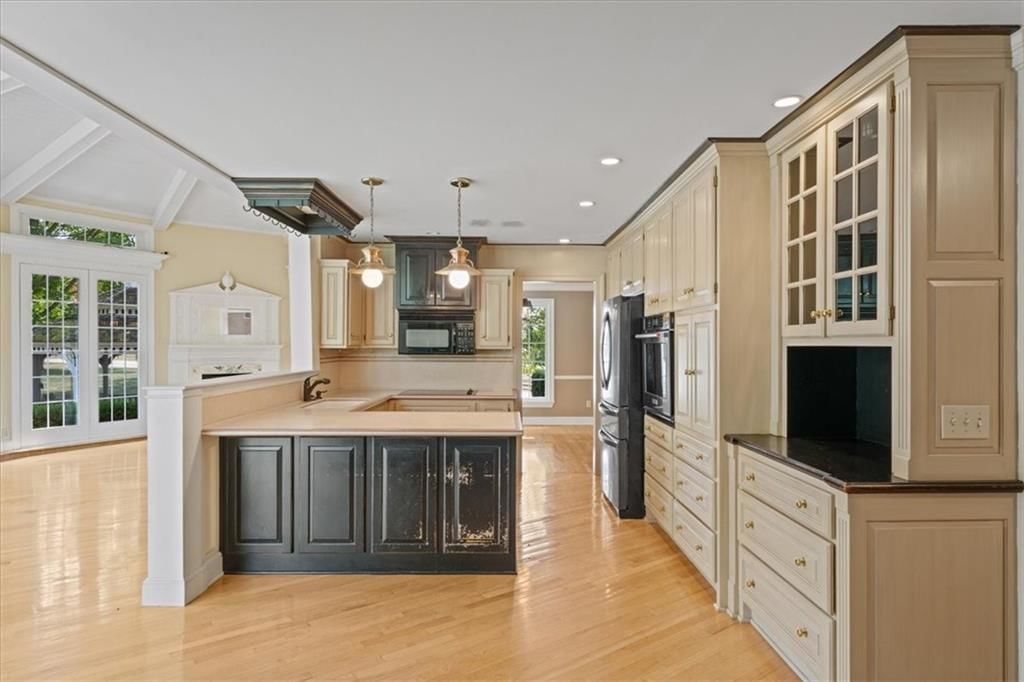 16687 Lamar Avenue — photo 10