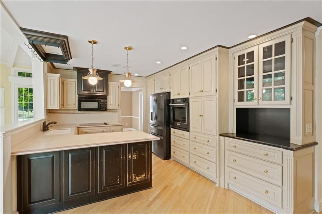 16687 Lamar Avenue — photo 11