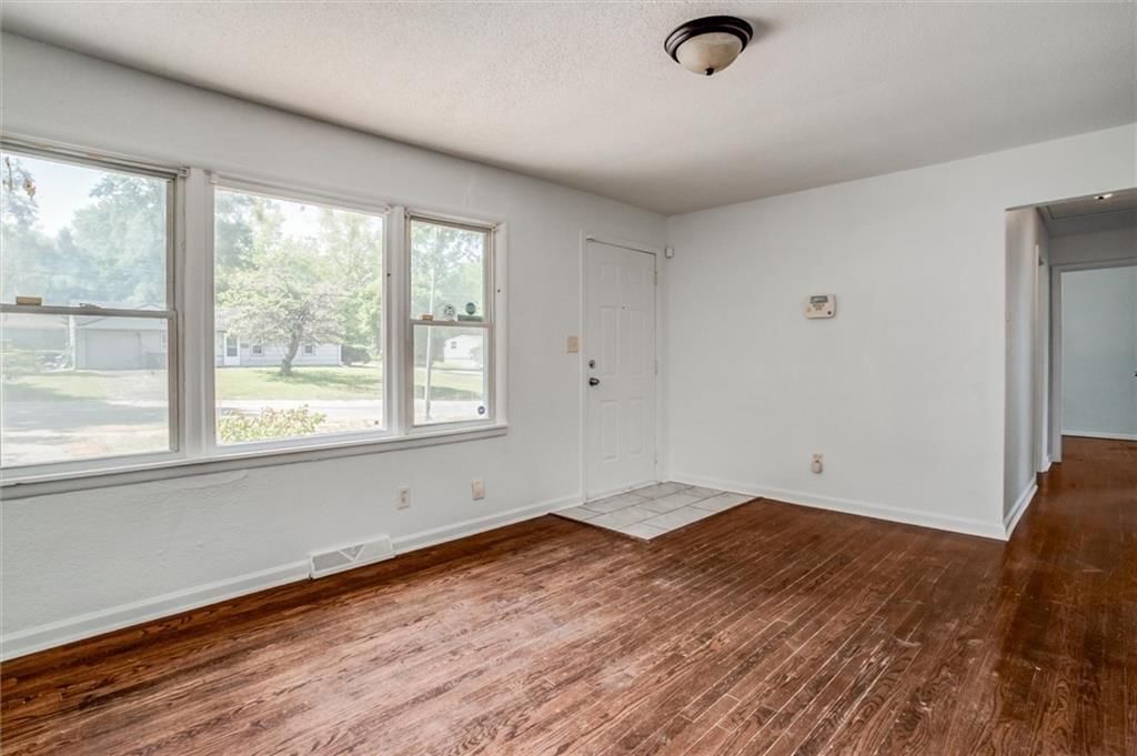 8410 Ruskin Way — photo 7