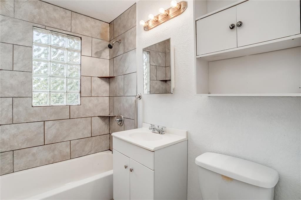 8410 Ruskin Way — photo 16