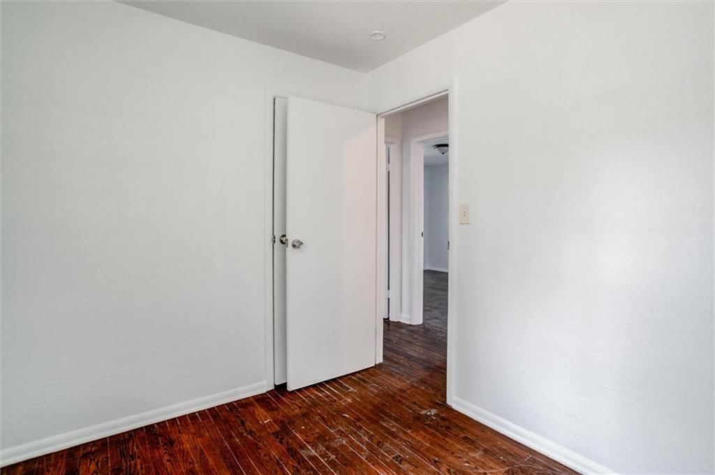 8410 Ruskin Way — photo 22