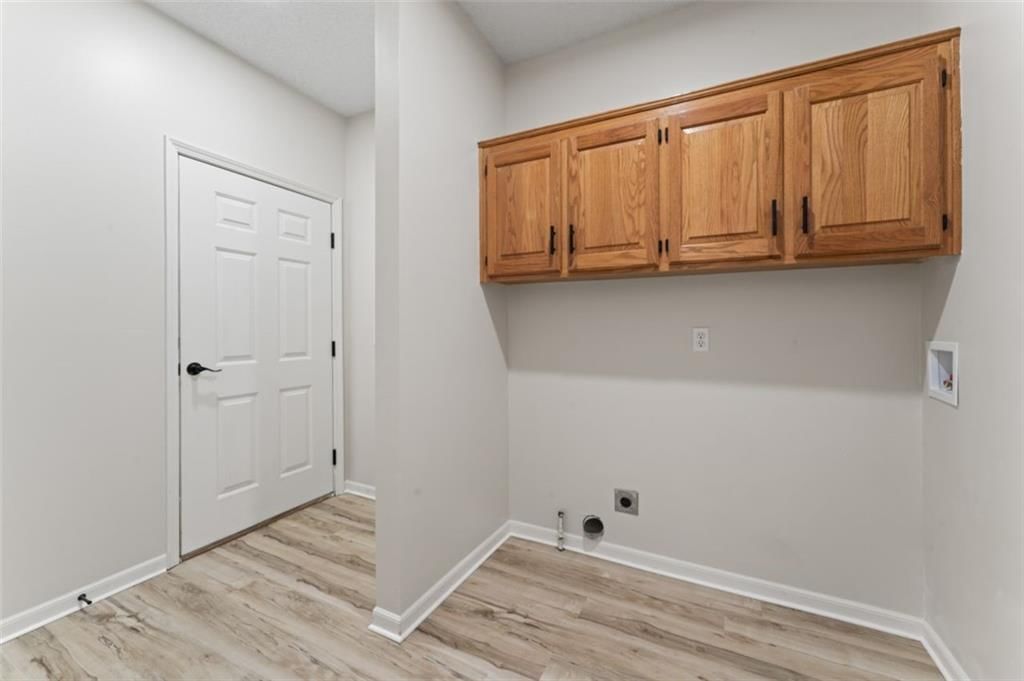Photo 32 of 35 - 4326 S Milton Drive