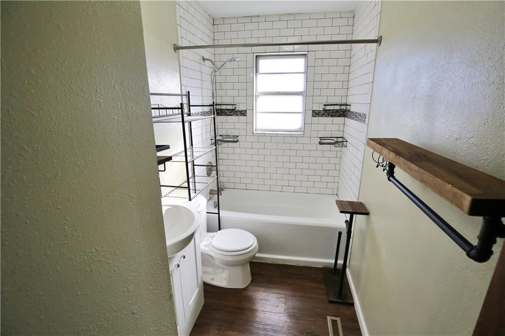 309 W 25th Street — photo 19