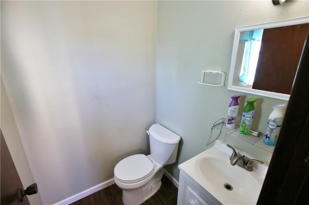 309 W 25th Street — photo 30
