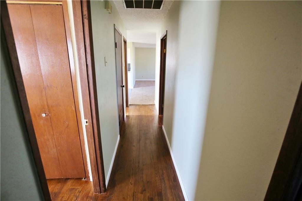 309 W 25th Street — photo 31