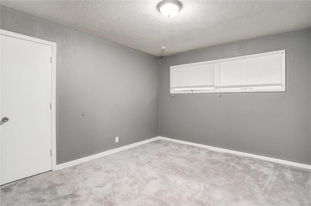 11601 E 75th Street — photo 15