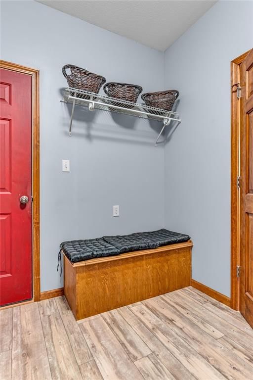 987 N 640th Road — photo 30