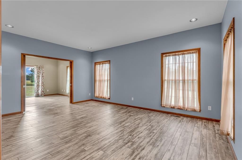 987 N 640th Road — photo 36