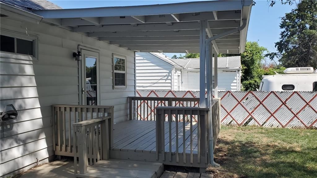 605 E Nettleton Avenue — photo 5