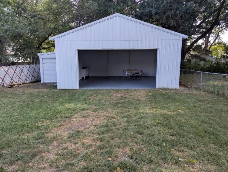 605 E Nettleton Avenue — photo 9