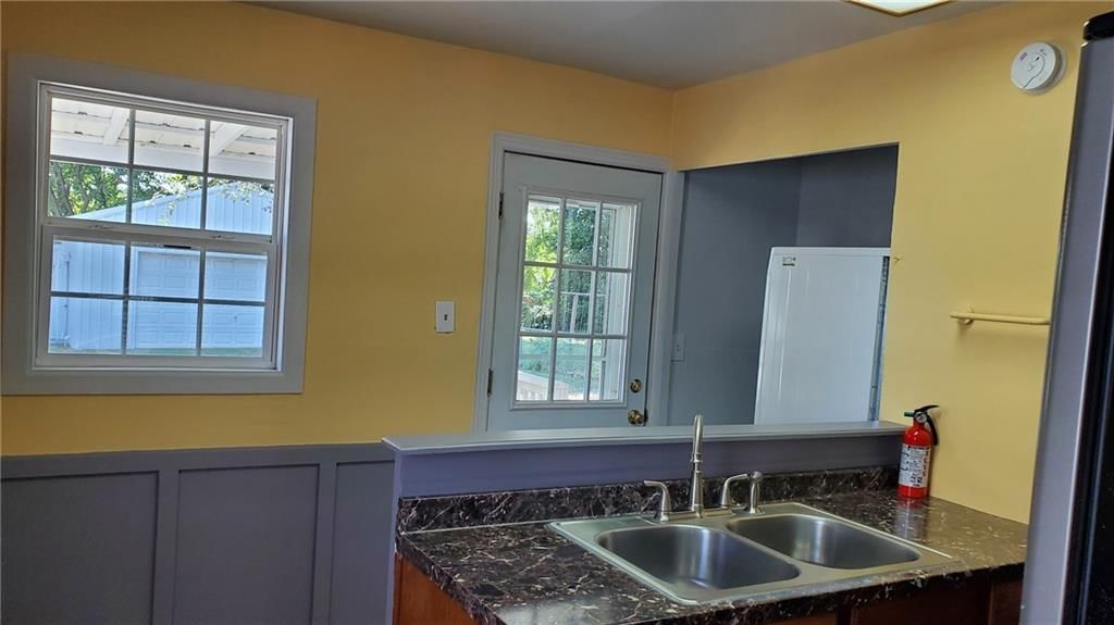 605 E Nettleton Avenue — photo 16
