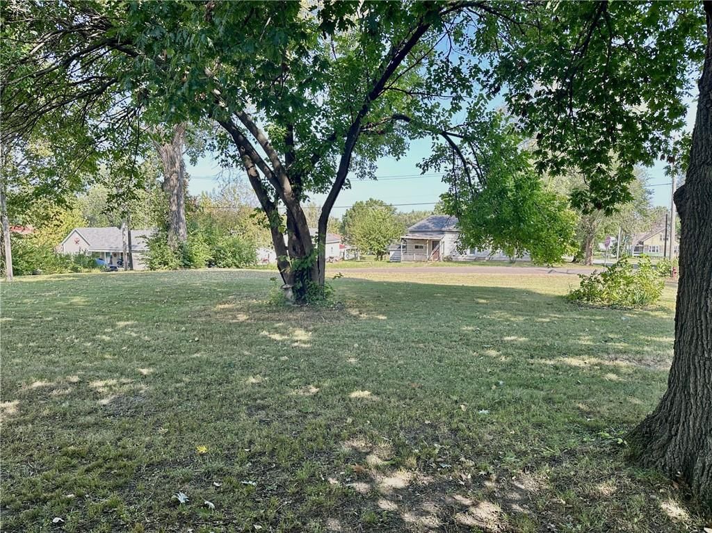 2205 Chicago Street — photo 4